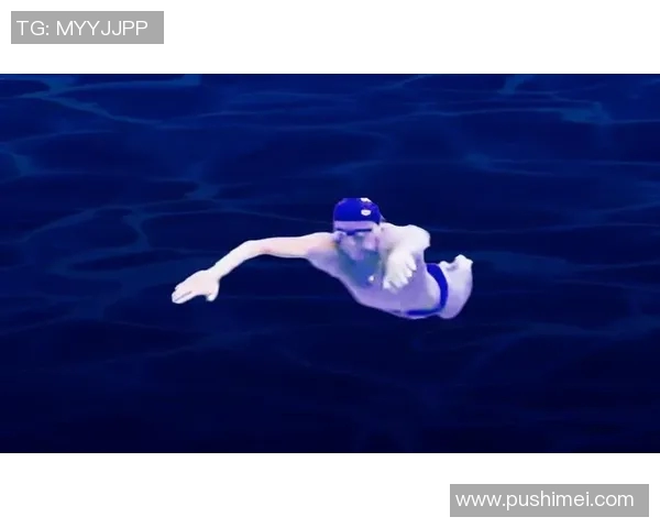 蝶泳技术解析与训练方法探究：提升技巧与水中表现的全面指南